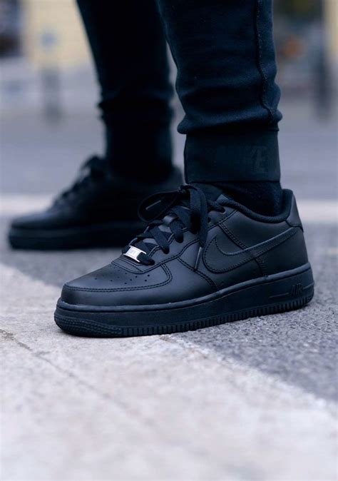 black air force 1 adult